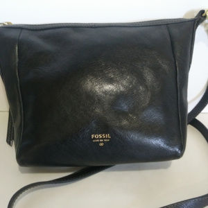 Fossil Crossbody Purse, black, Leather, Gently Use